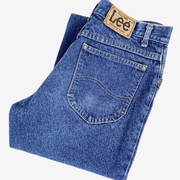 Vintage Medium Blue Wash LEE Jeans / Made in USA / 28 inch waist / size Small - Picture 2 of 14